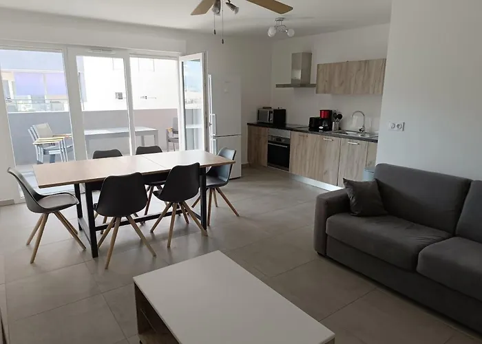 T3 , 6 Couchages Apartment