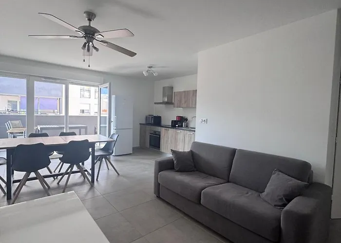 T3 , 6 Couchages Ajaccio (Corsica)